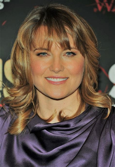 how tall is lucy lawless|height of lucy lawless.